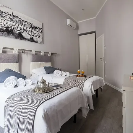 Silver Novella Luxury Apartman Firenze